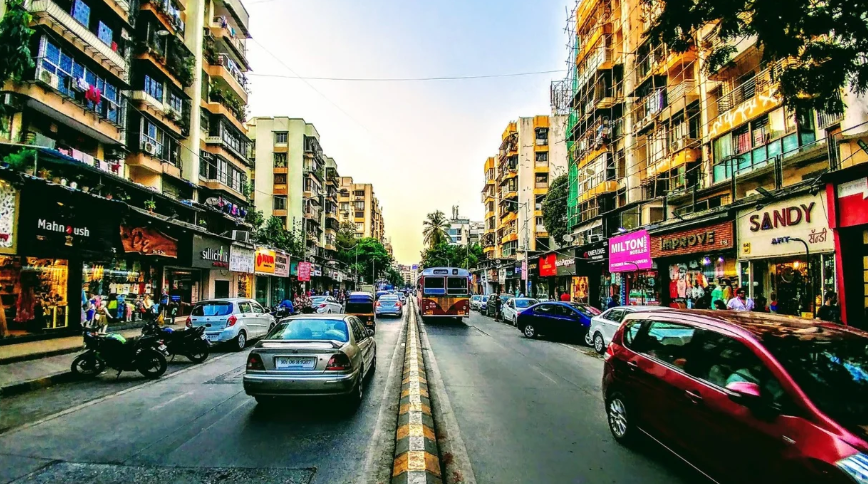 Lokhandwala Complex Market